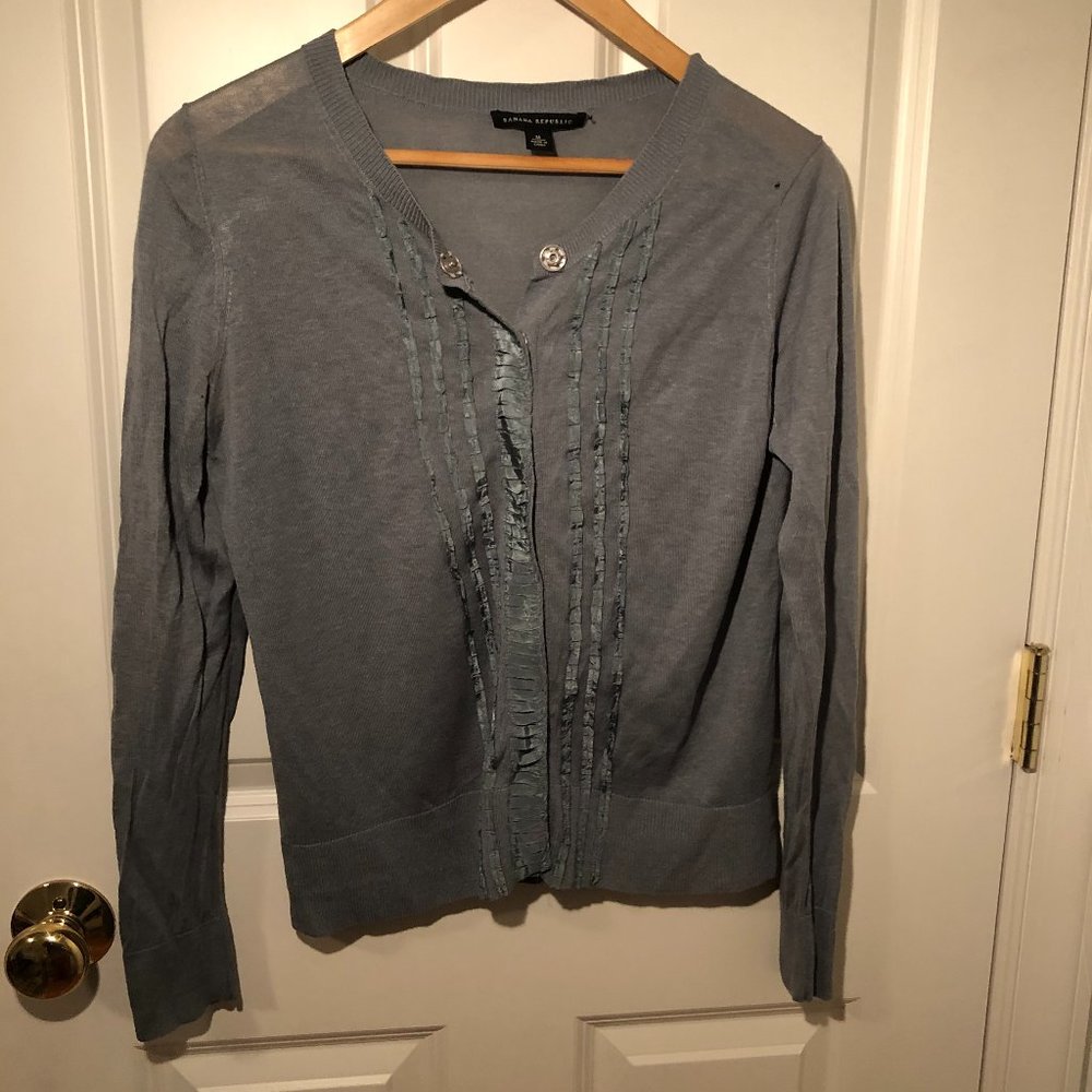 Banana Republic women's gray cardigan size M